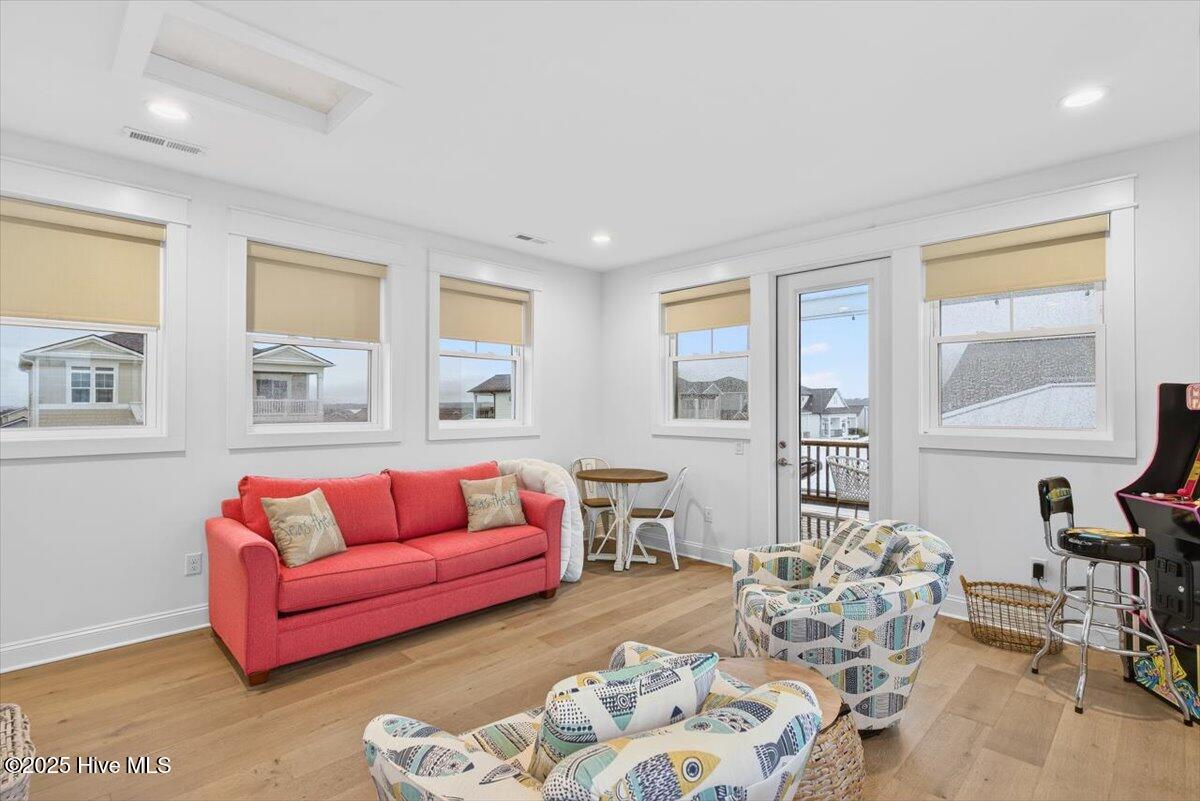 148 Via Old Sound Boulevard