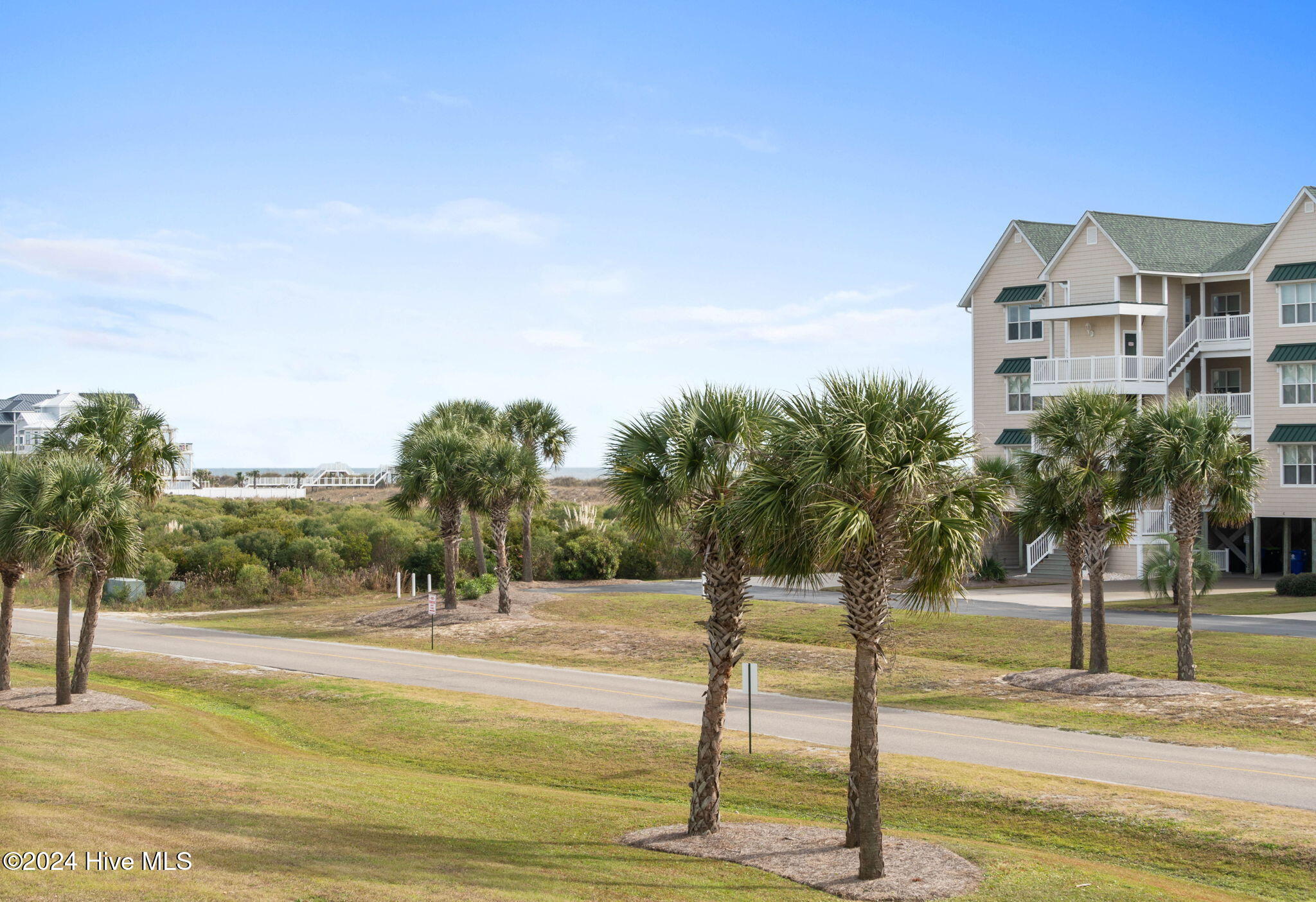 185 Via Old Sound Boulevard B