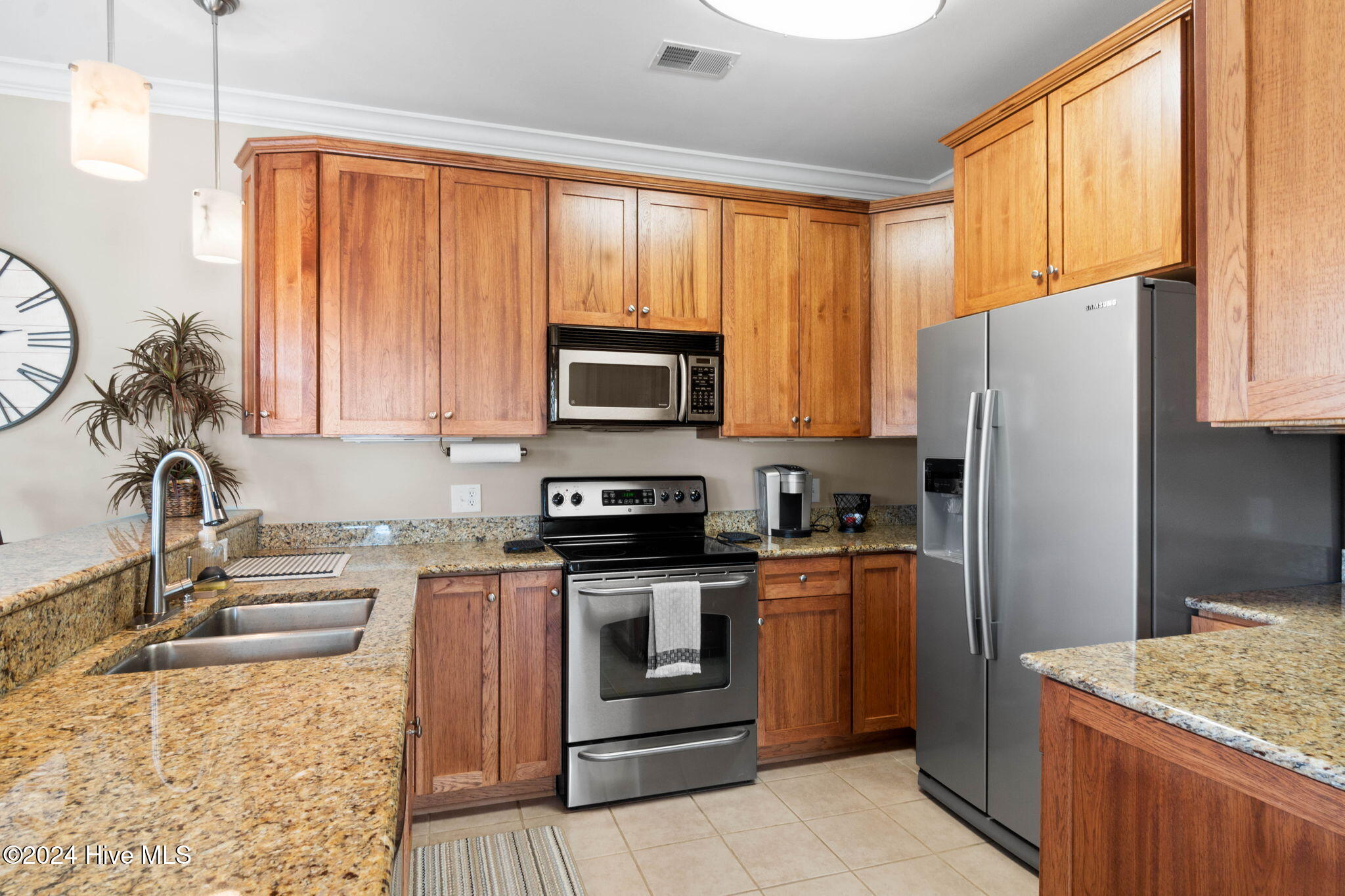 185 Via Old Sound Boulevard B