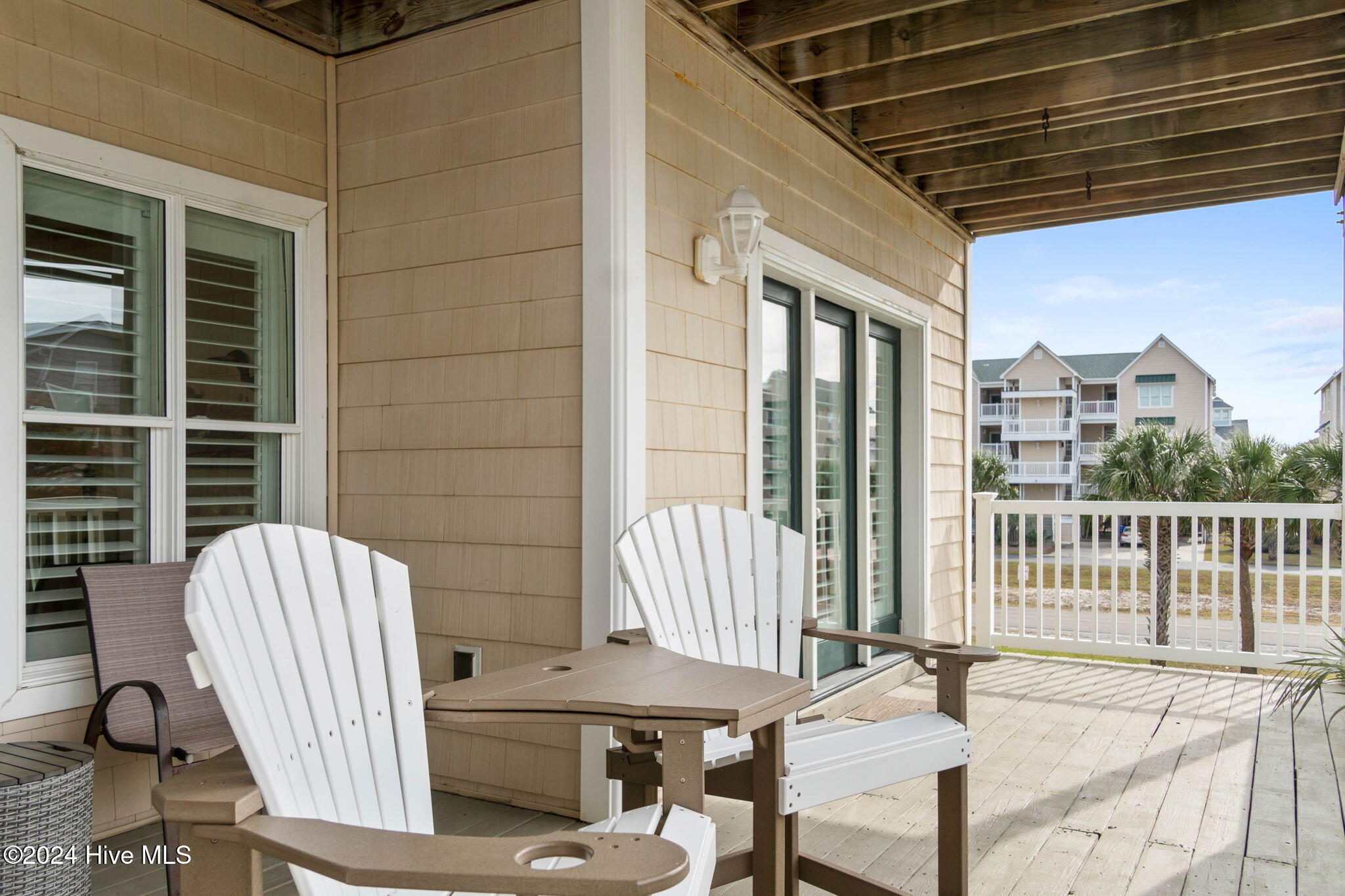 185 Via Old Sound Boulevard B