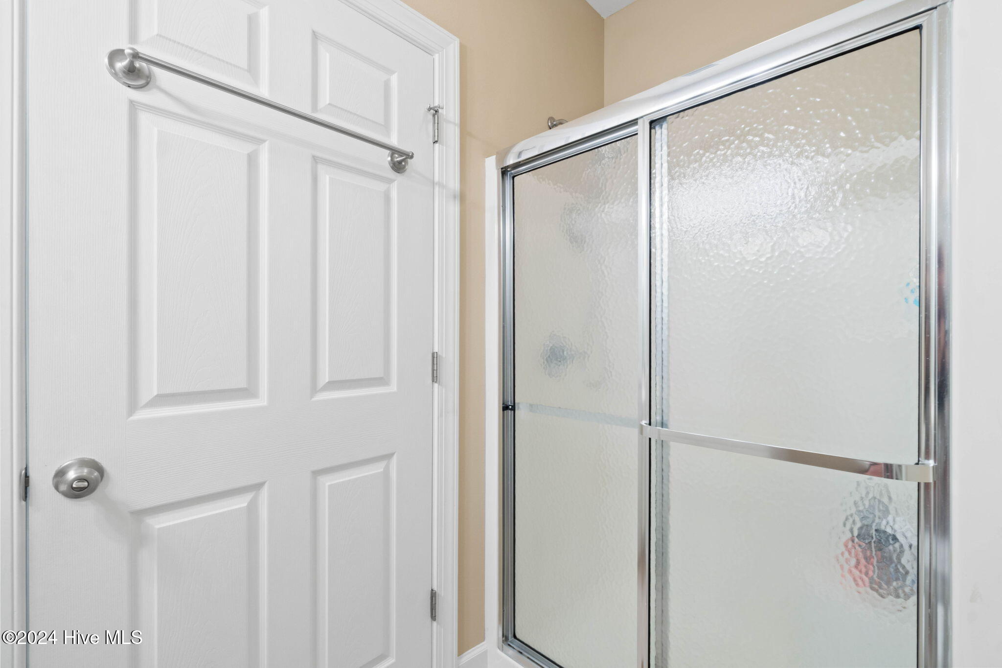 185 Via Old Sound Boulevard B