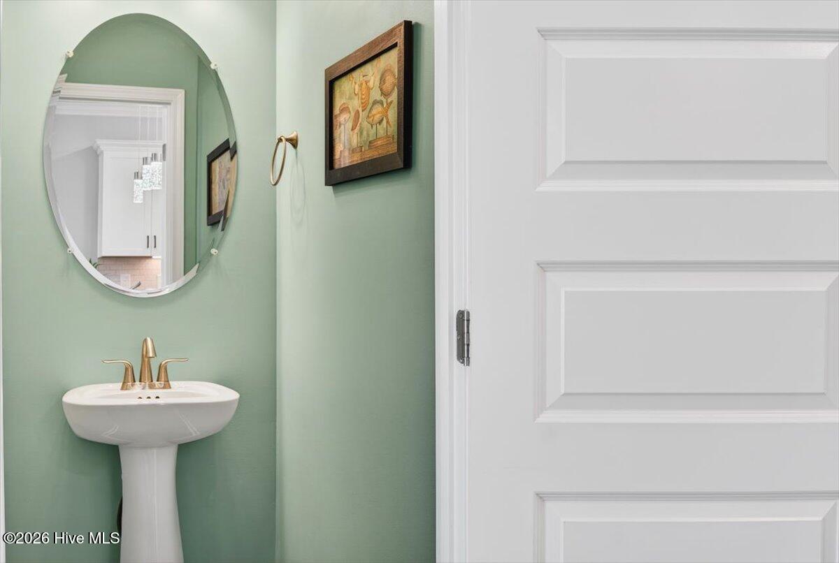 8840 Radcliff Drive NW