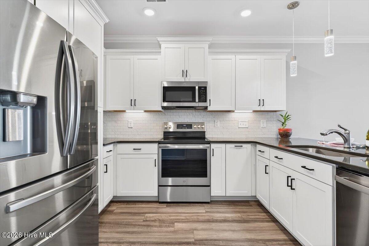 8840 Radcliff Drive NW