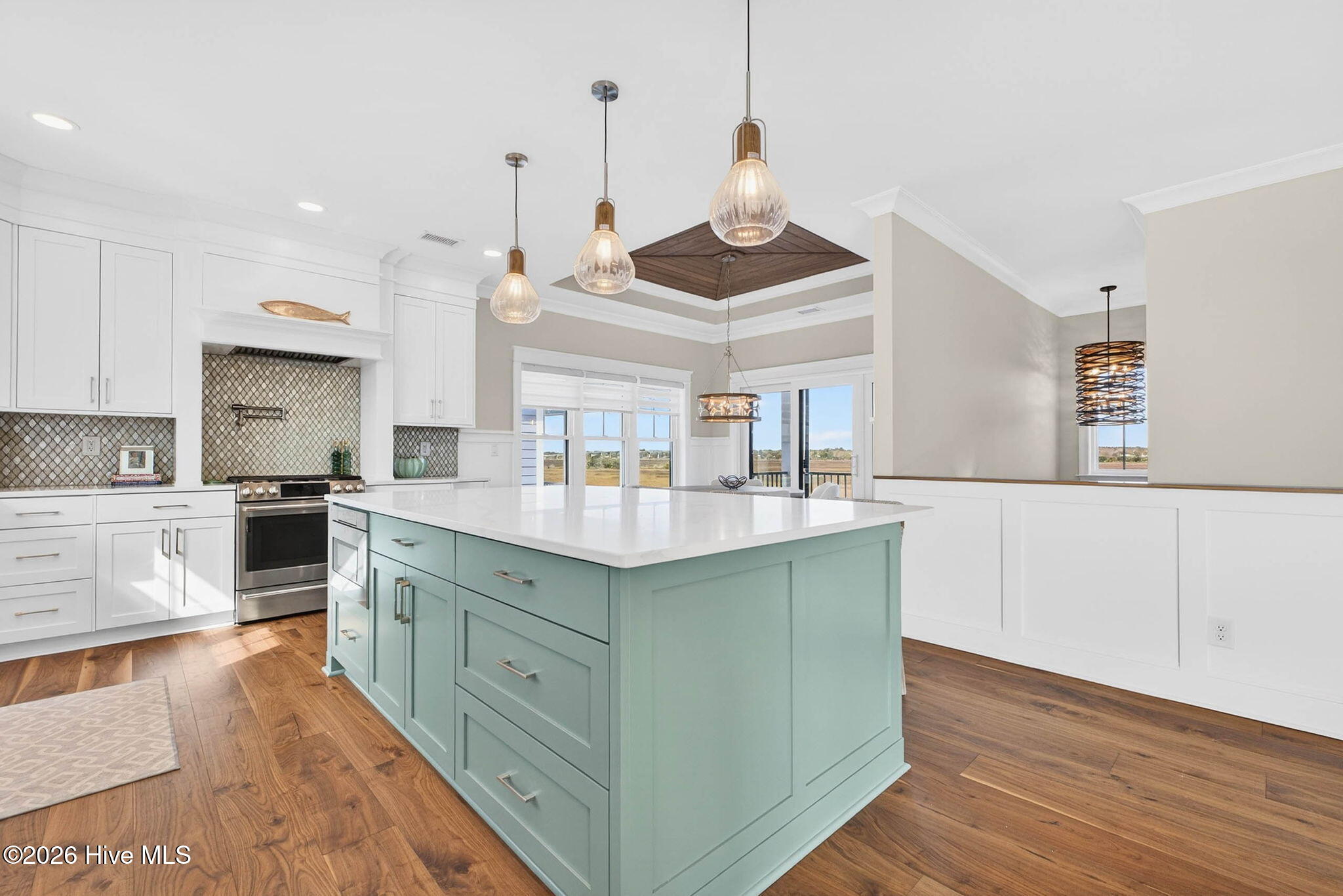 1416 Riverside Drive