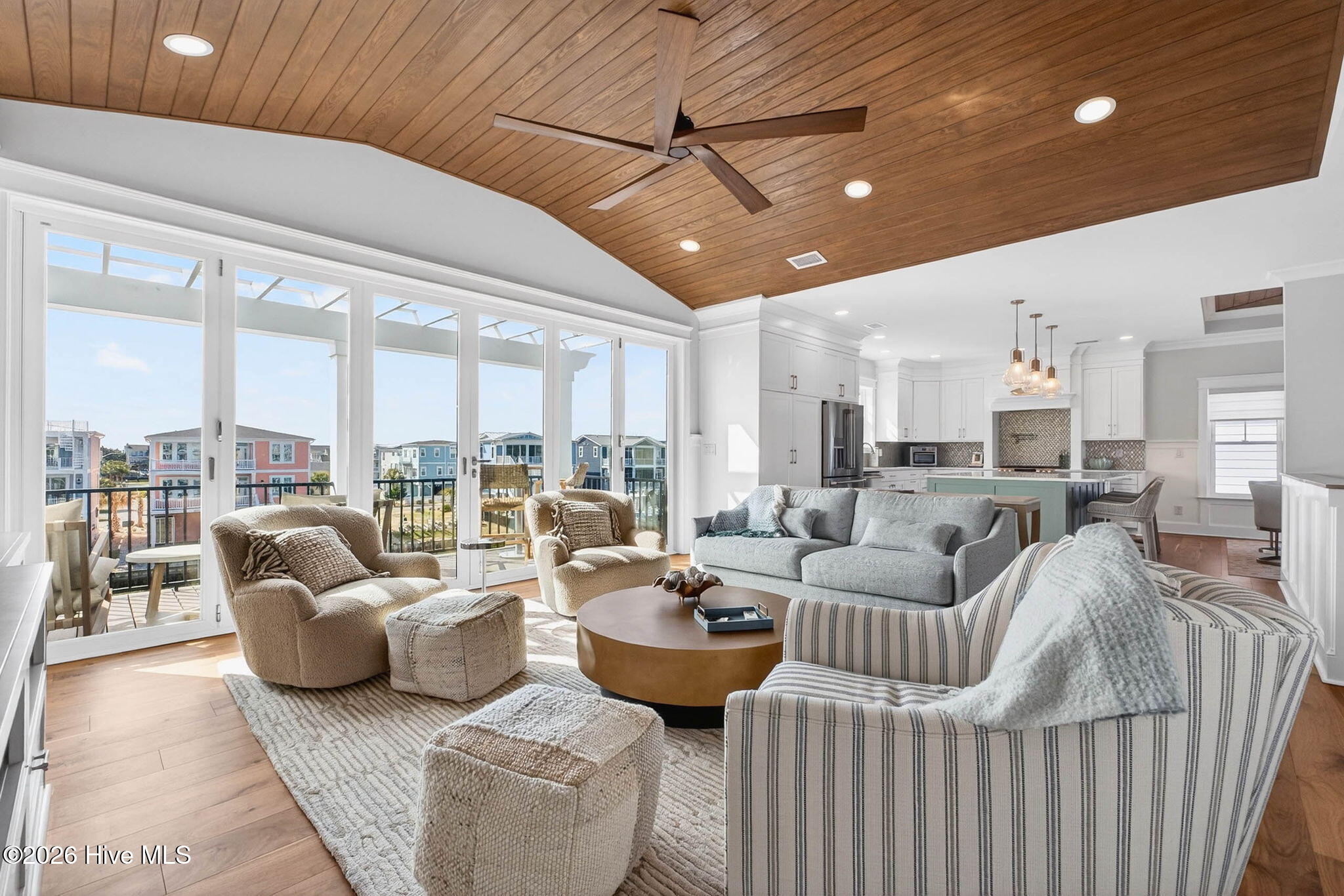 1416 Riverside Drive