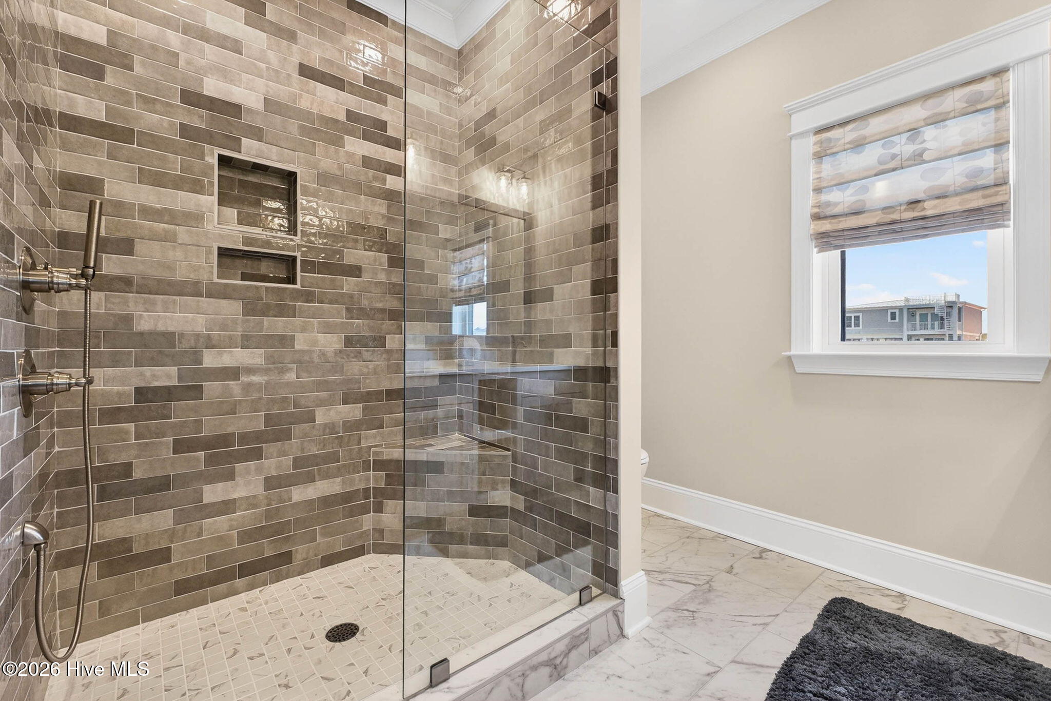 1416 Riverside Drive