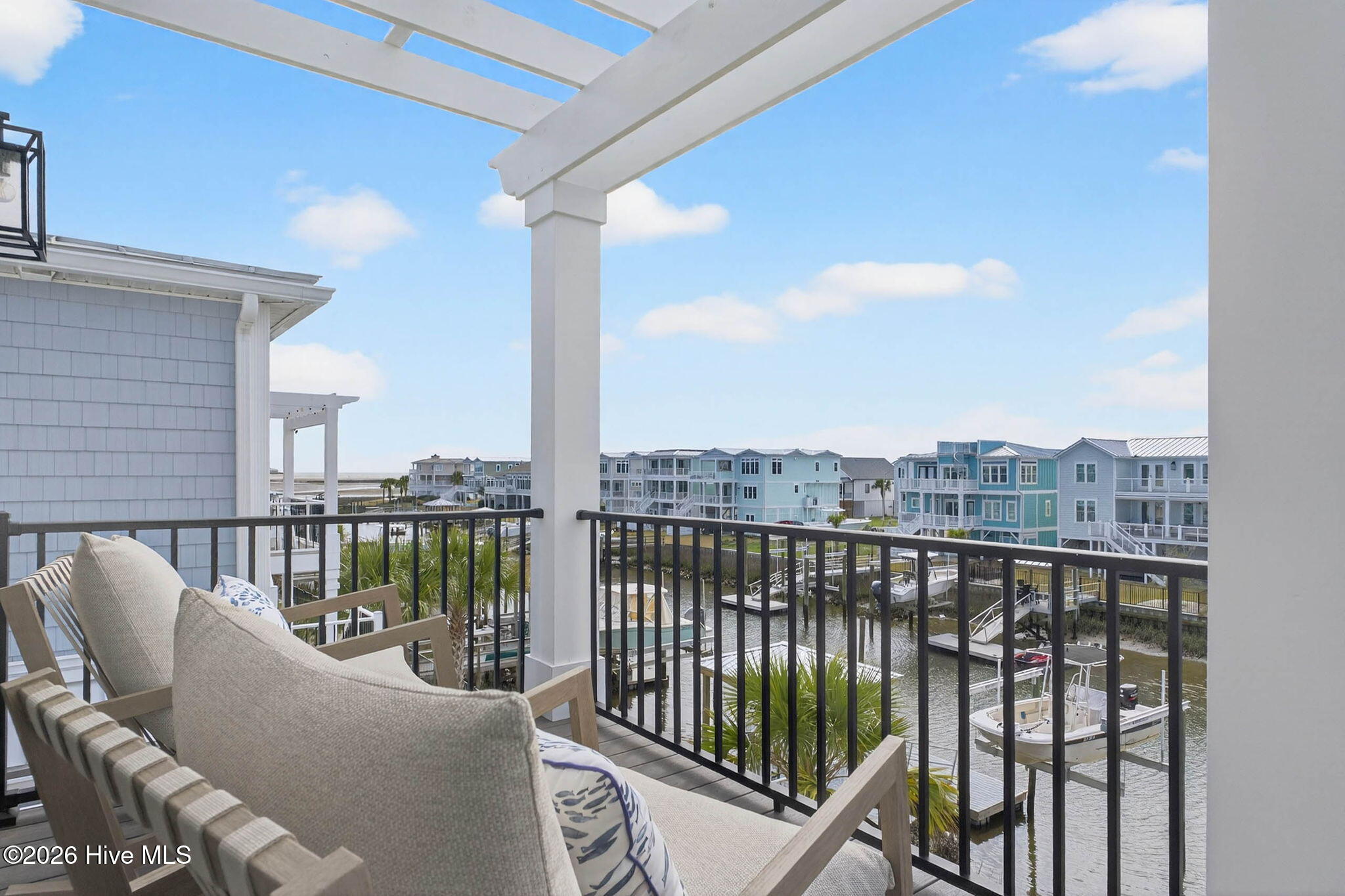 1416 Riverside Drive