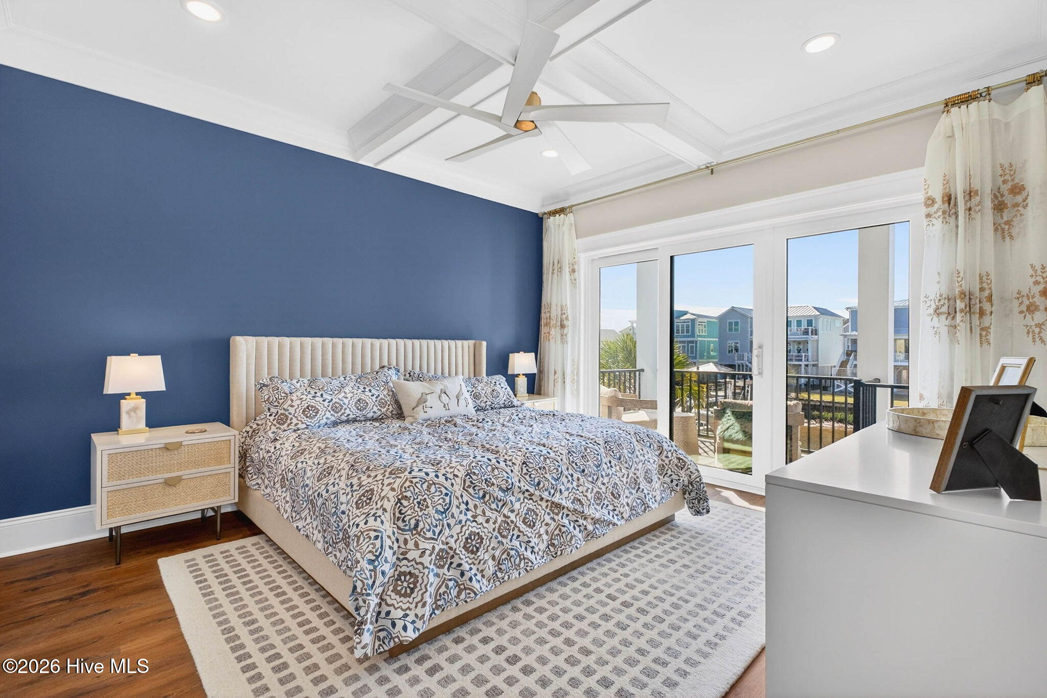 1416 Riverside Drive