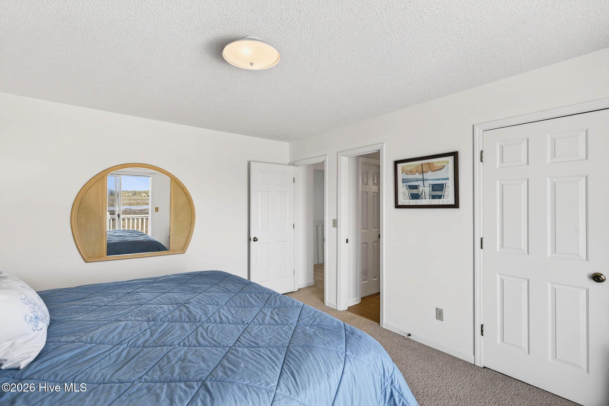 1206 N Shore Drive W