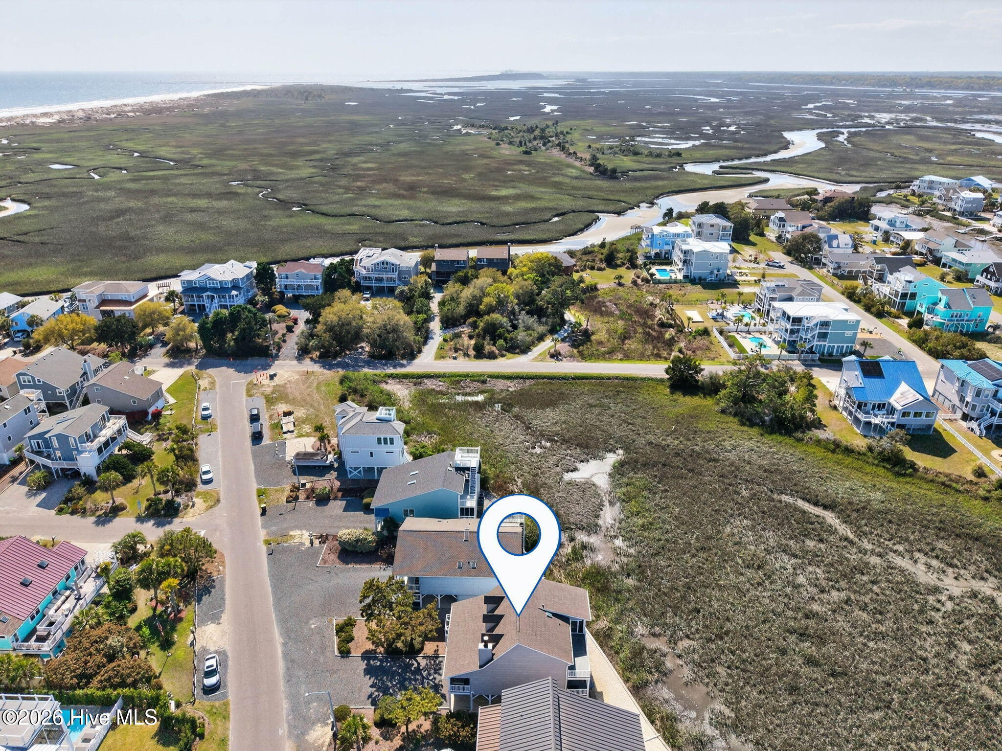 1206 N Shore Drive W