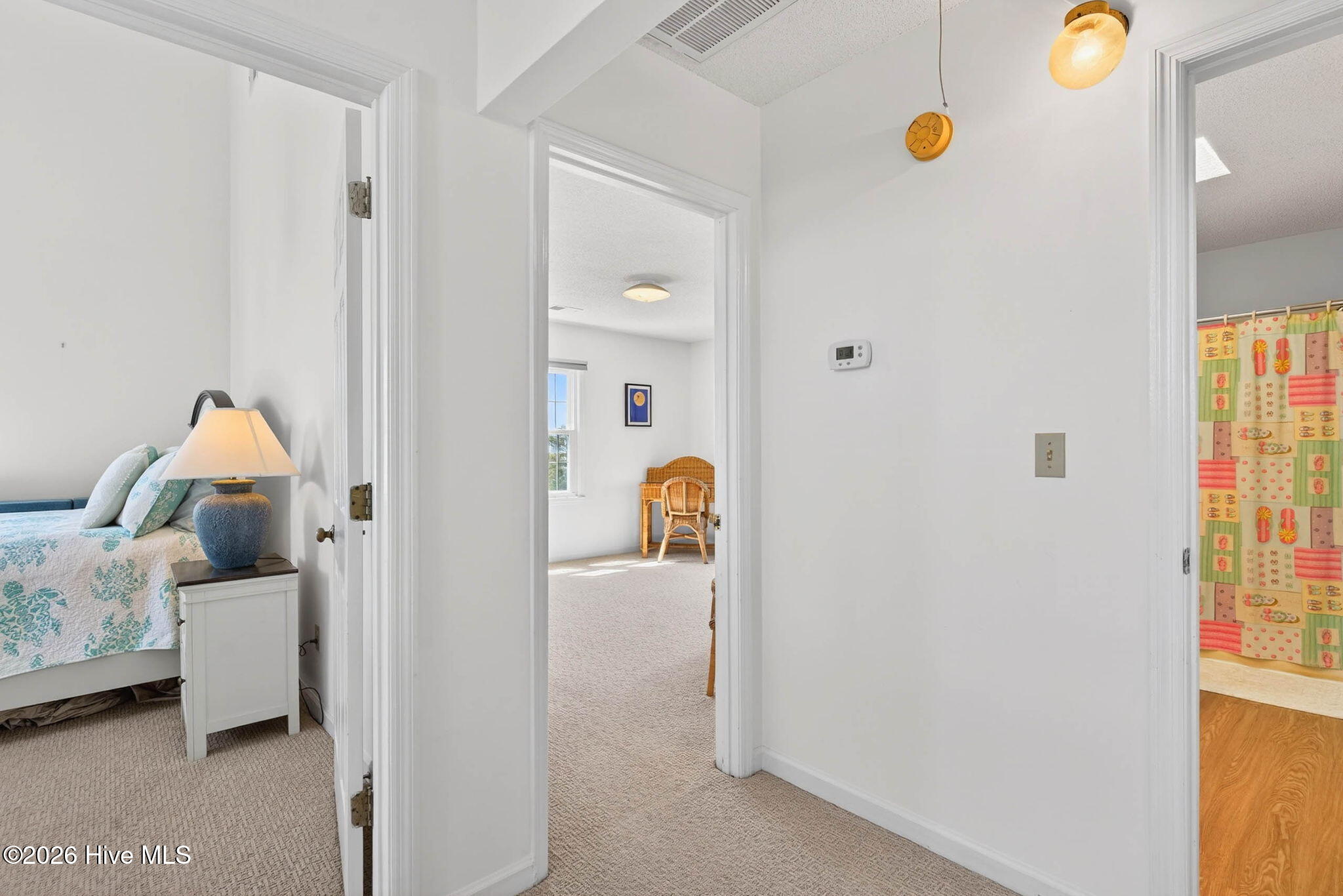 1206 N Shore Drive W