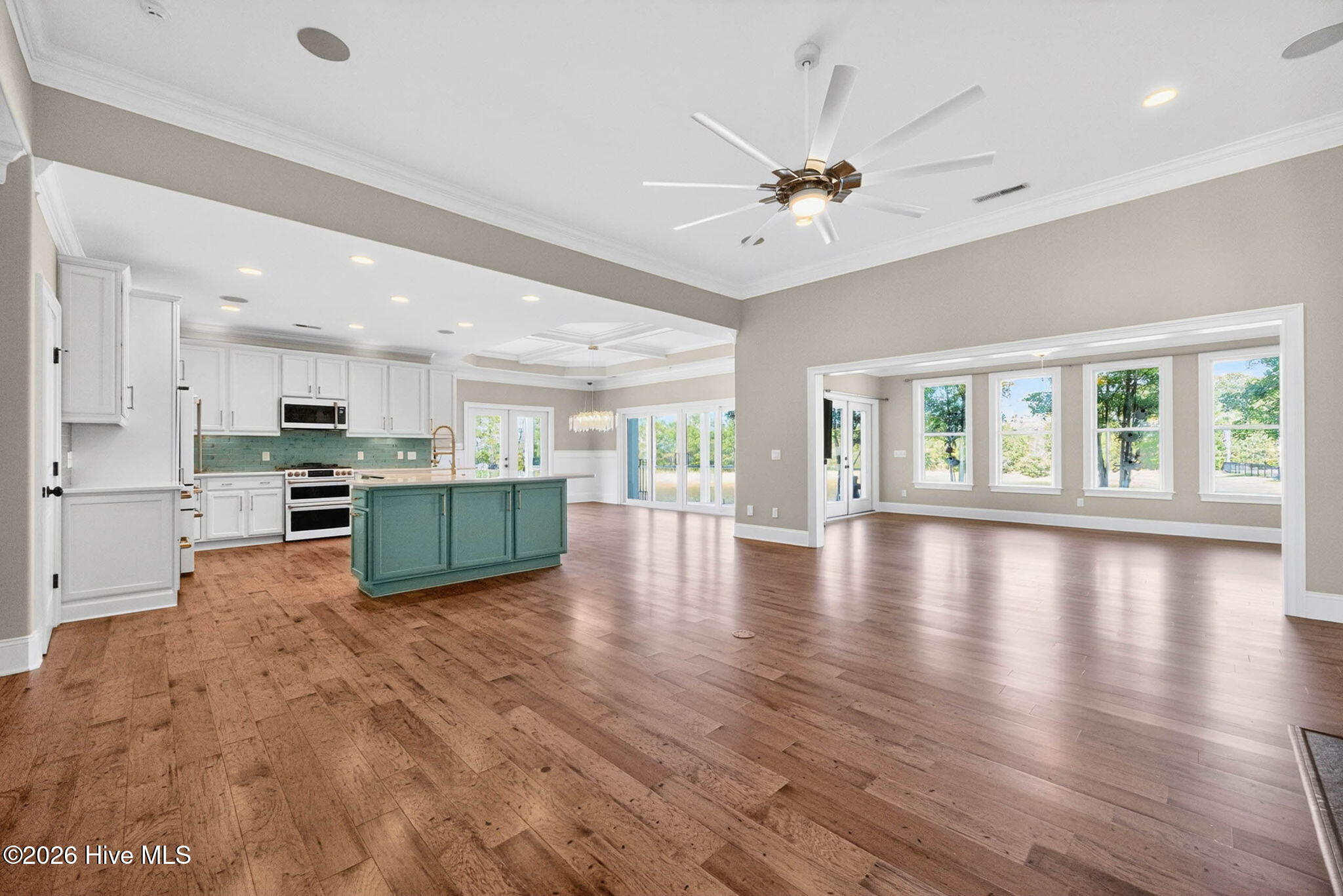 6366 Havencrest Drive SW