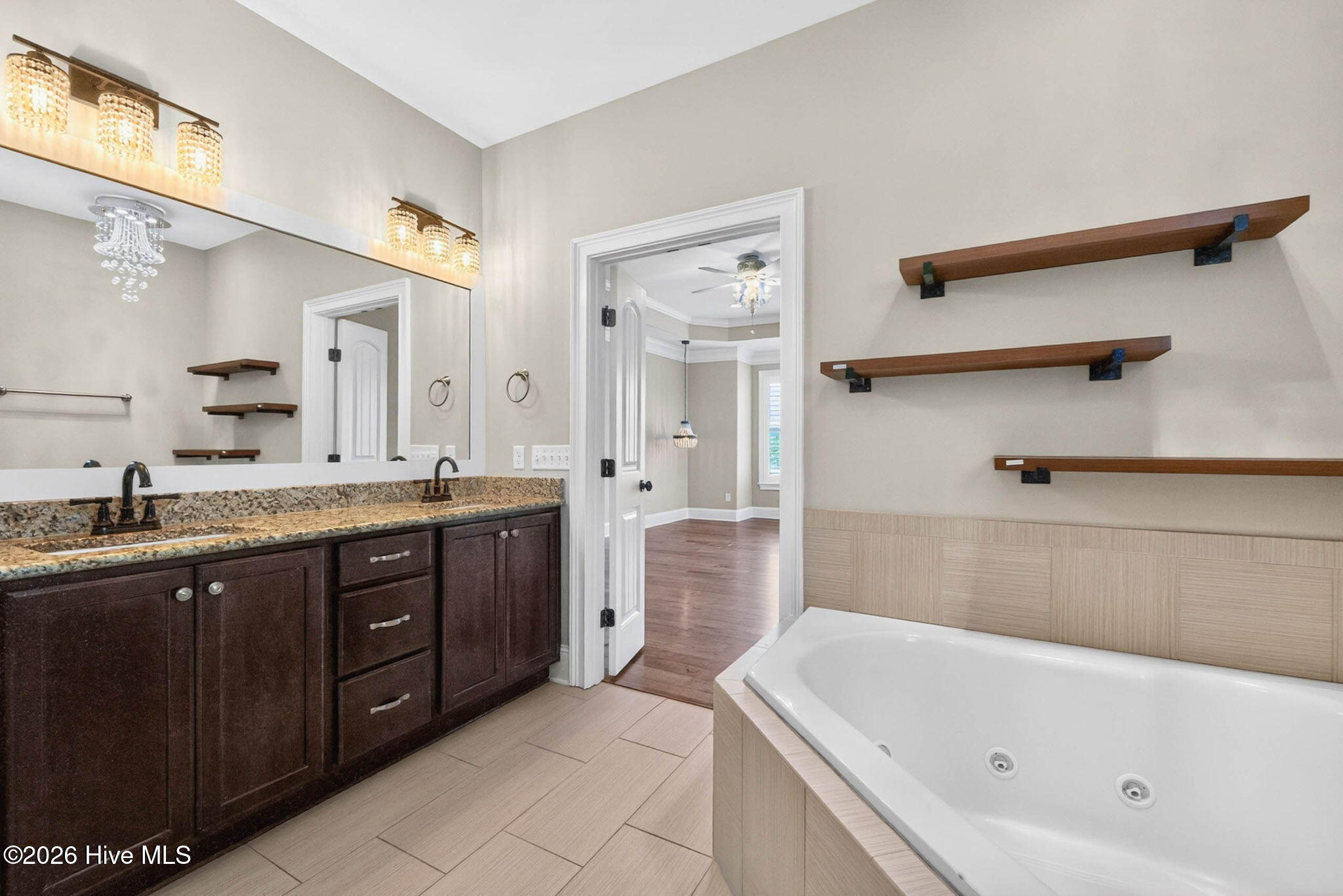 6366 Havencrest Drive SW