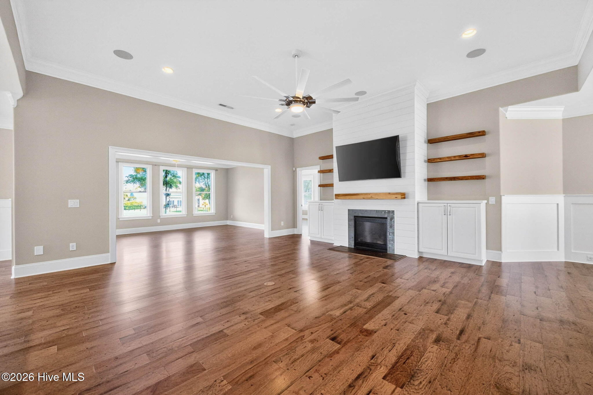 6366 Havencrest Drive SW