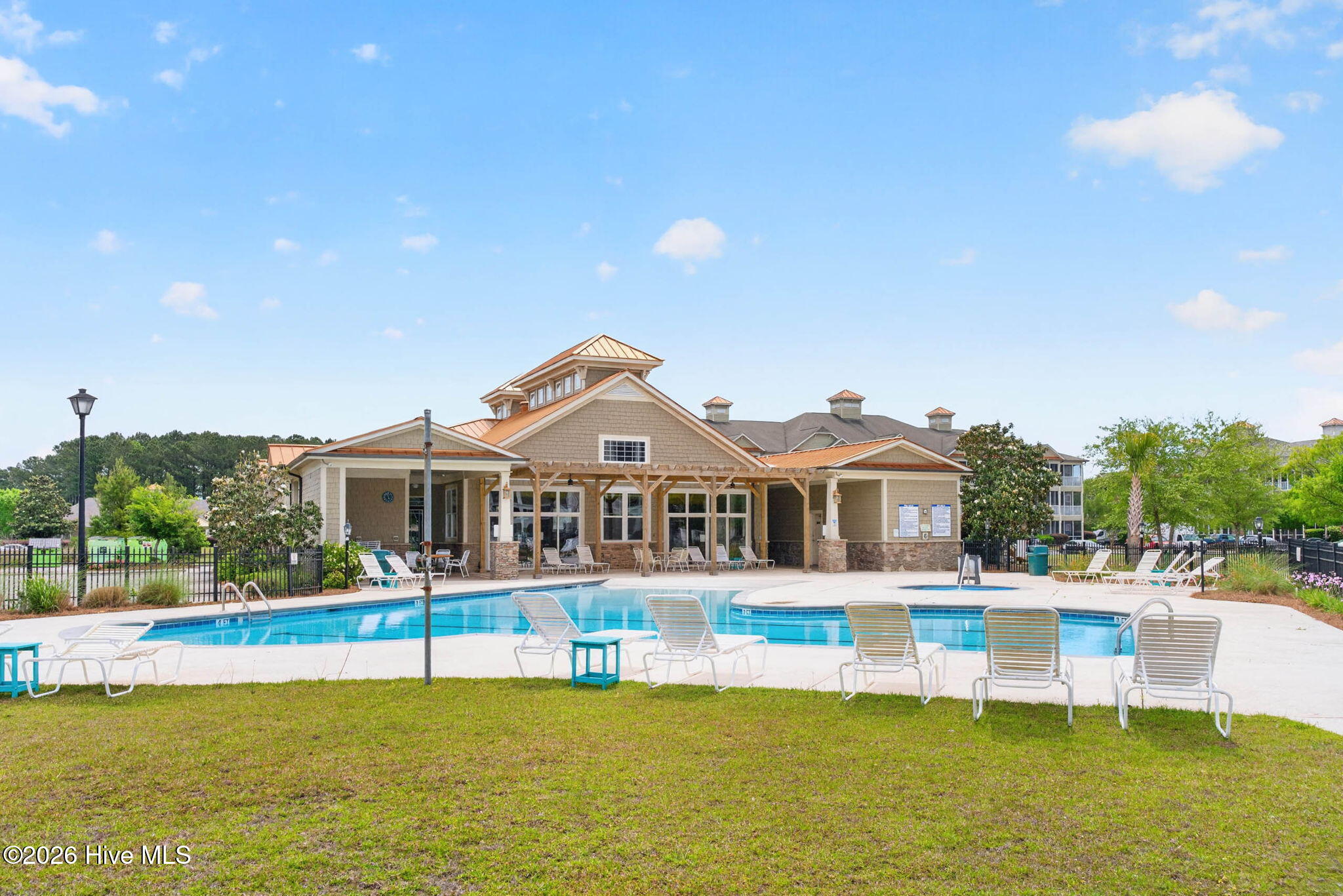 395 S Crow Creek Drive NW Unit 1603