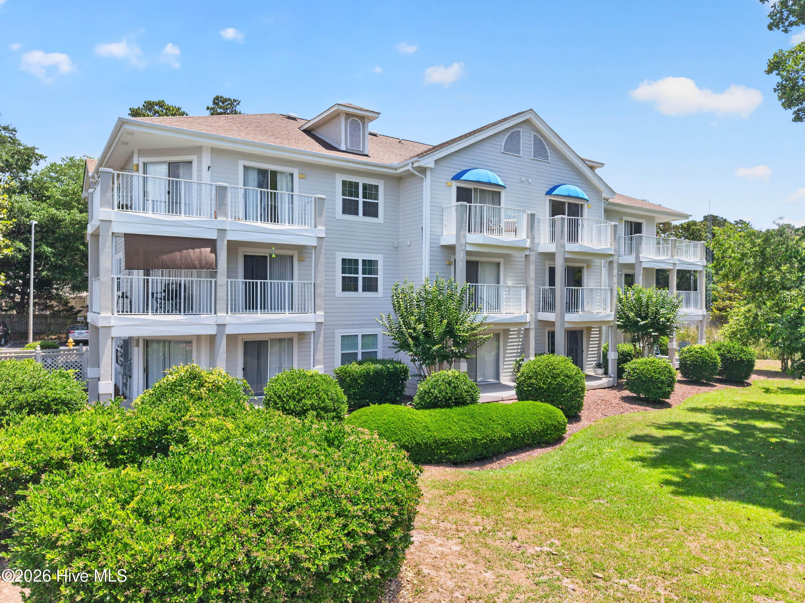 908 Resort Circle Unit 106