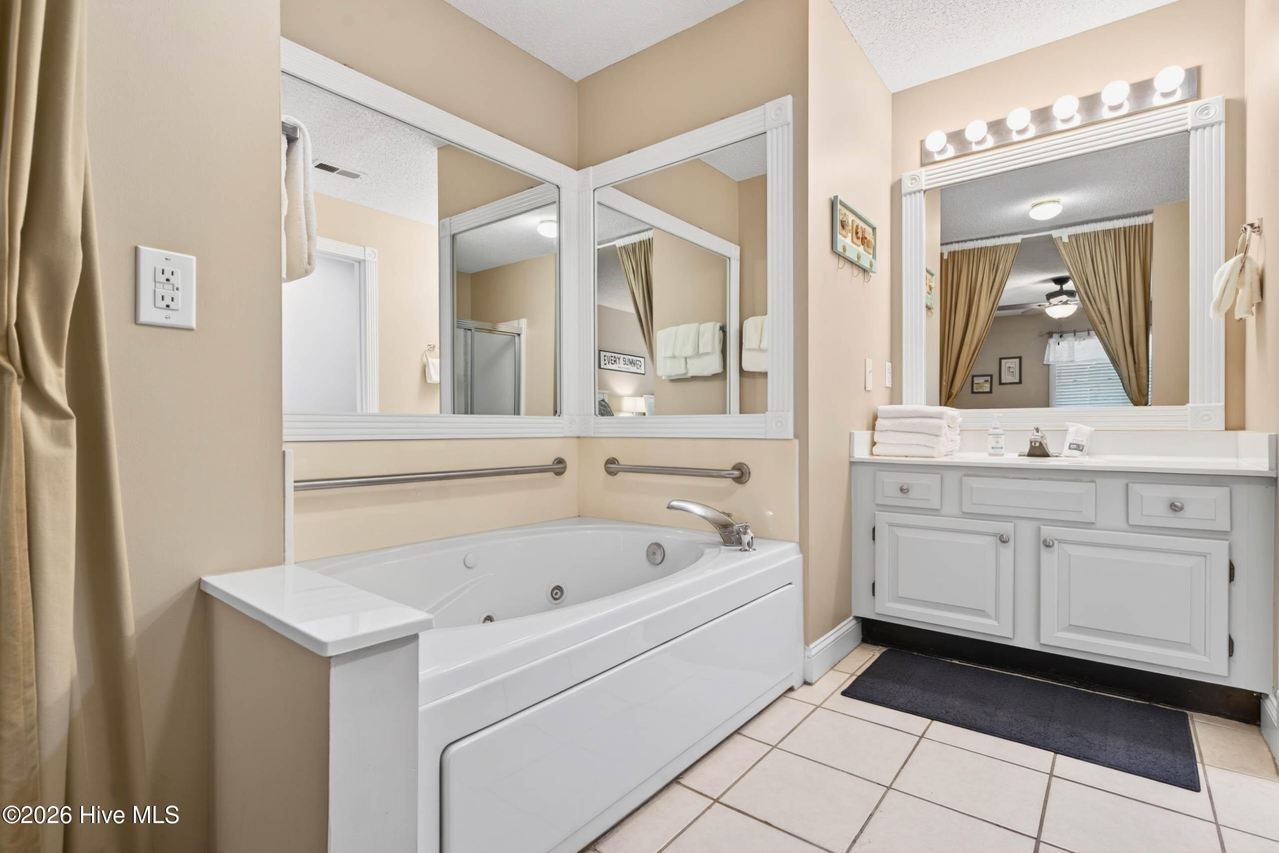 908 Resort Circle Unit 106