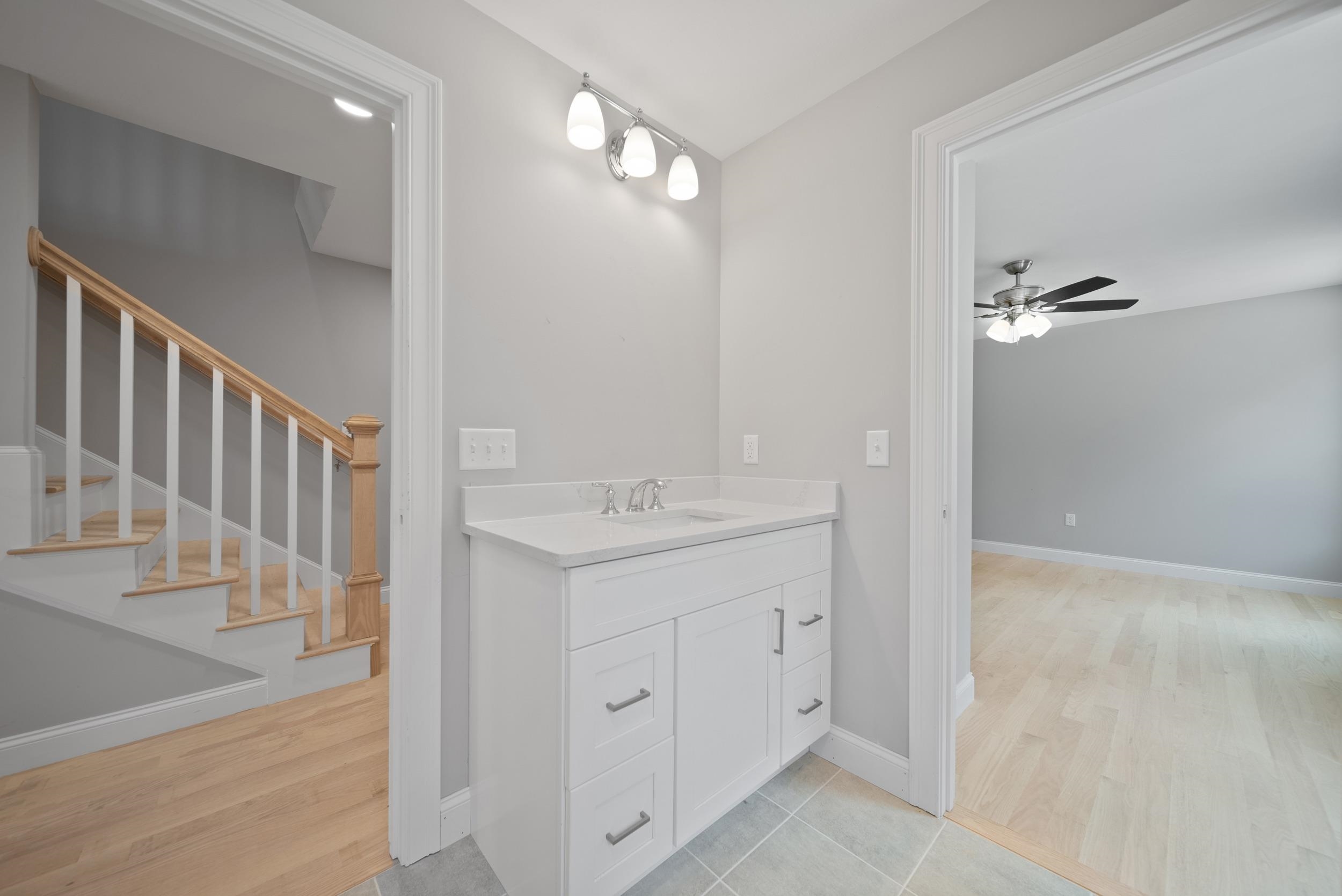 9 Cypress Lane Unit: 6