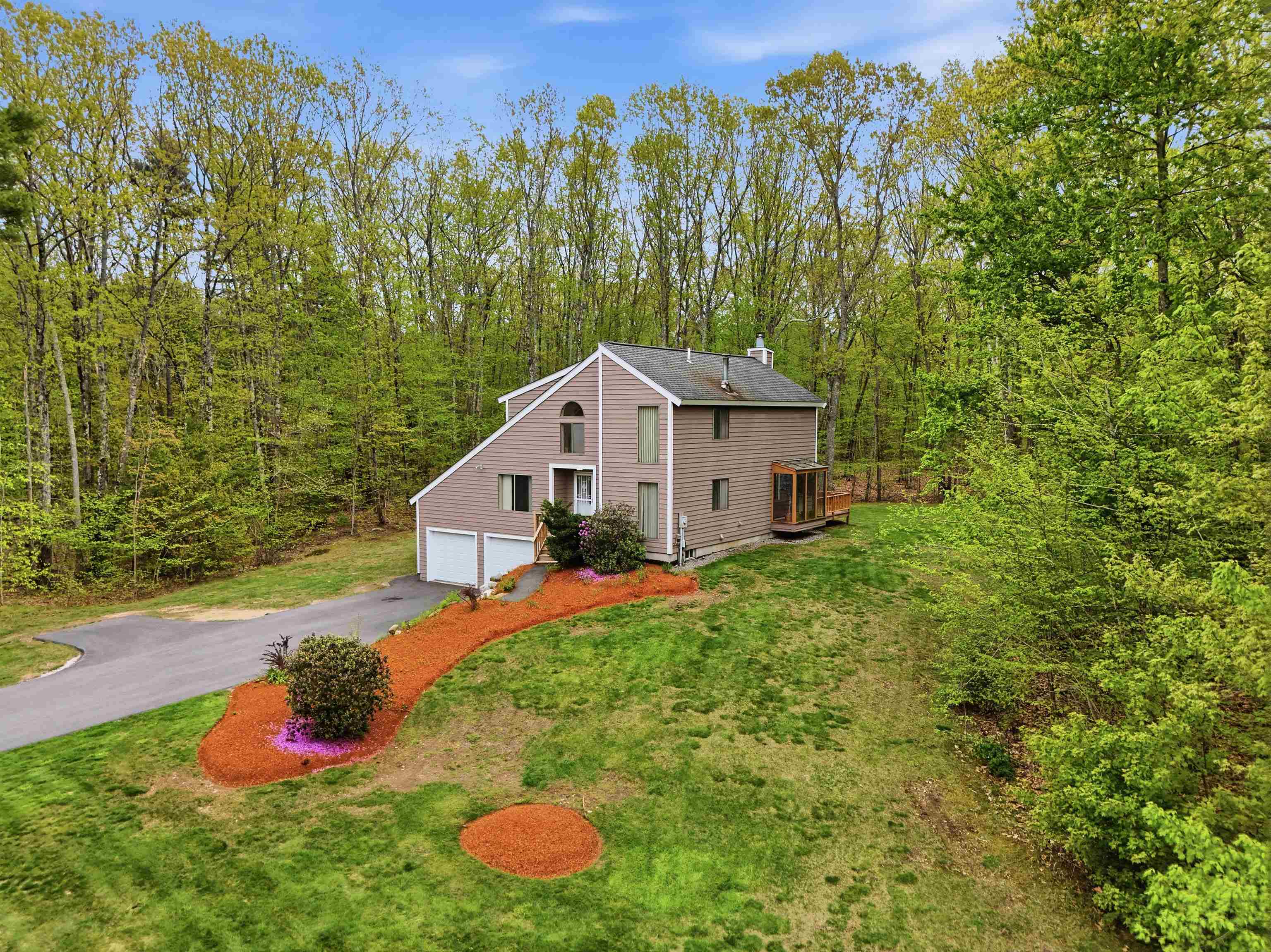 35 Pilgrim Circle