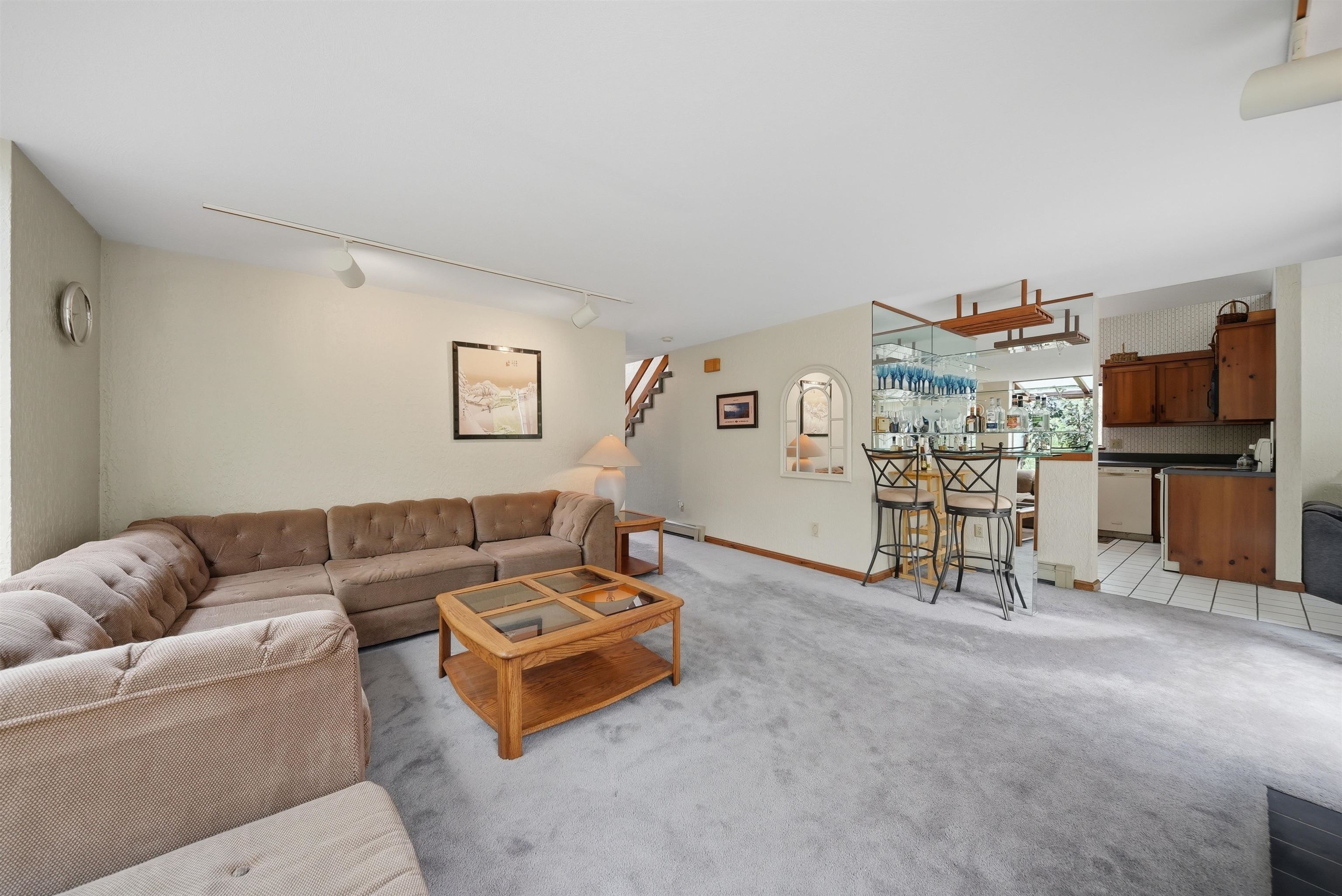 35 Pilgrim Circle