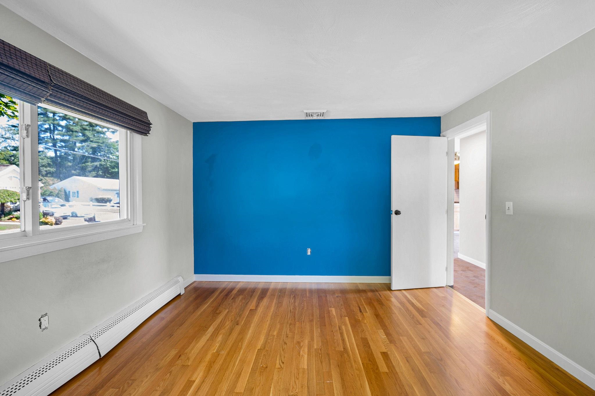 7 Raleigh Drive