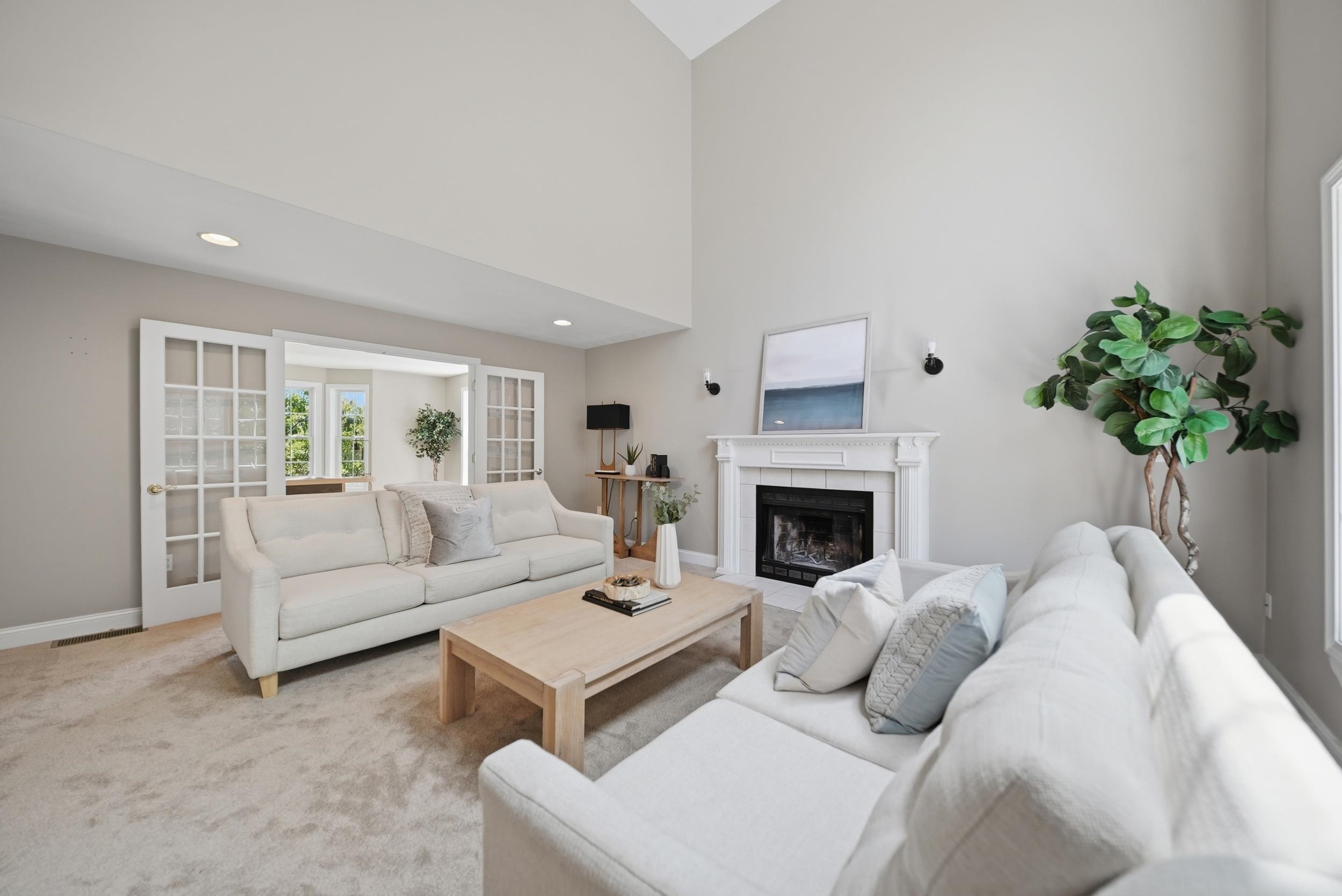 9 Hawk Drive
