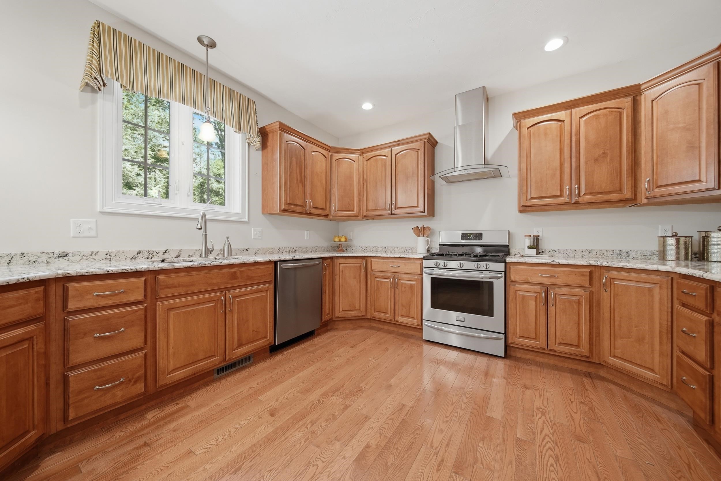 145 Clement Road