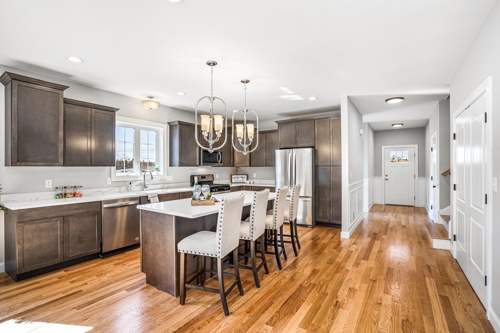 24 Del Ray Drive Unit: 25
