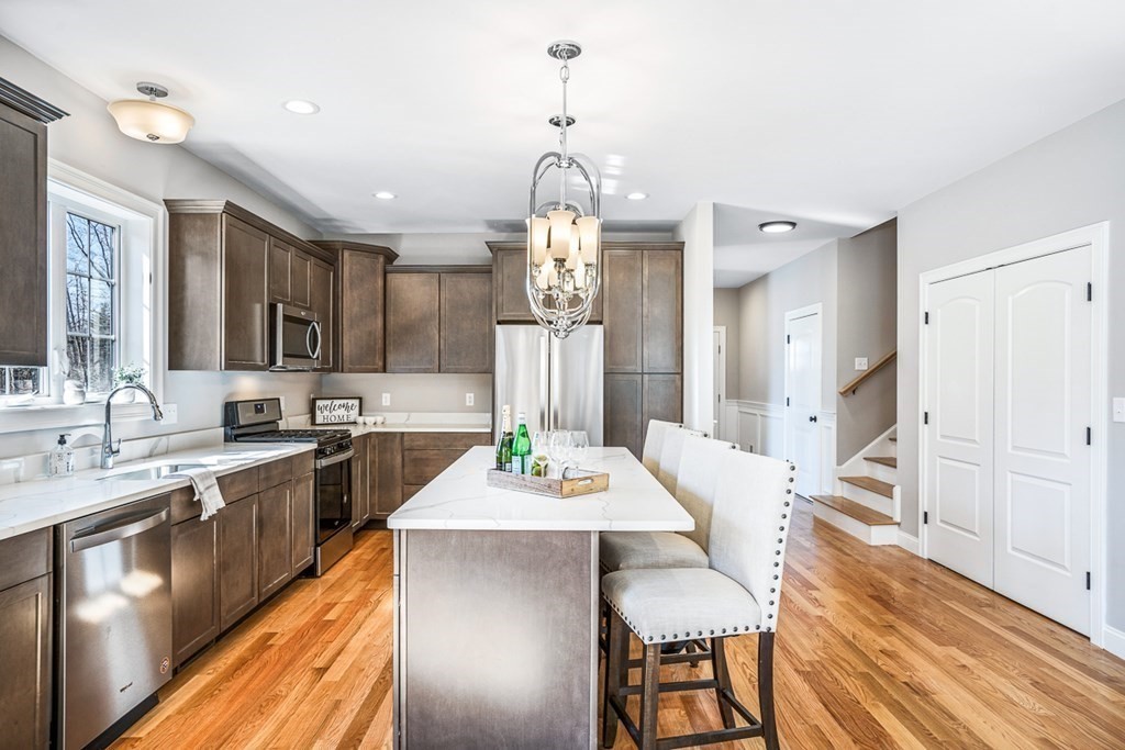 24 Del Ray Drive Unit: 25