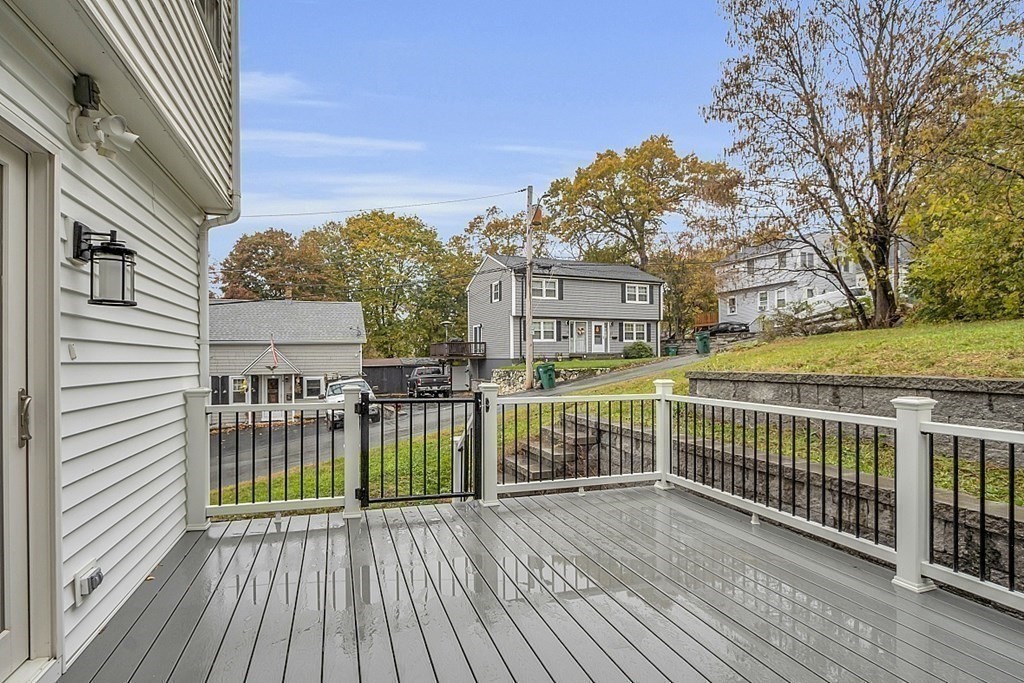431 Walnut St Unit: 431