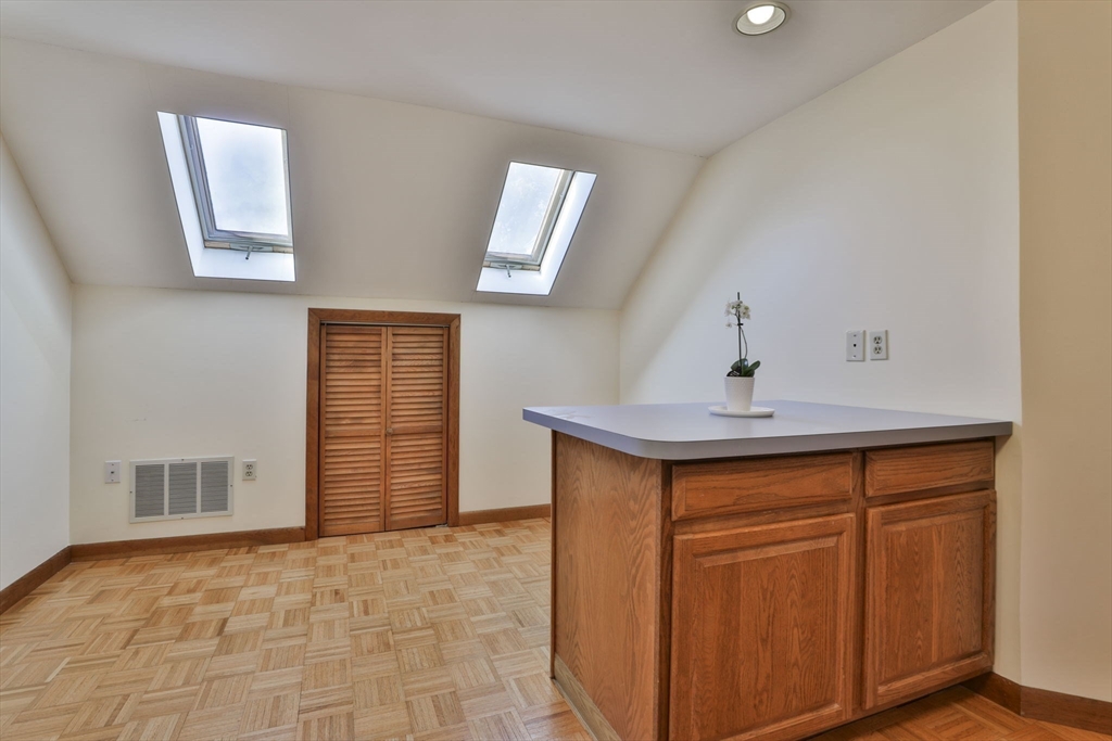 13 Birchmont St