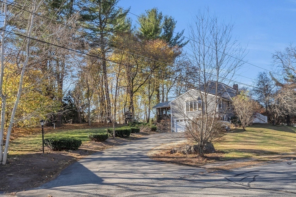 6 Gloria Ave