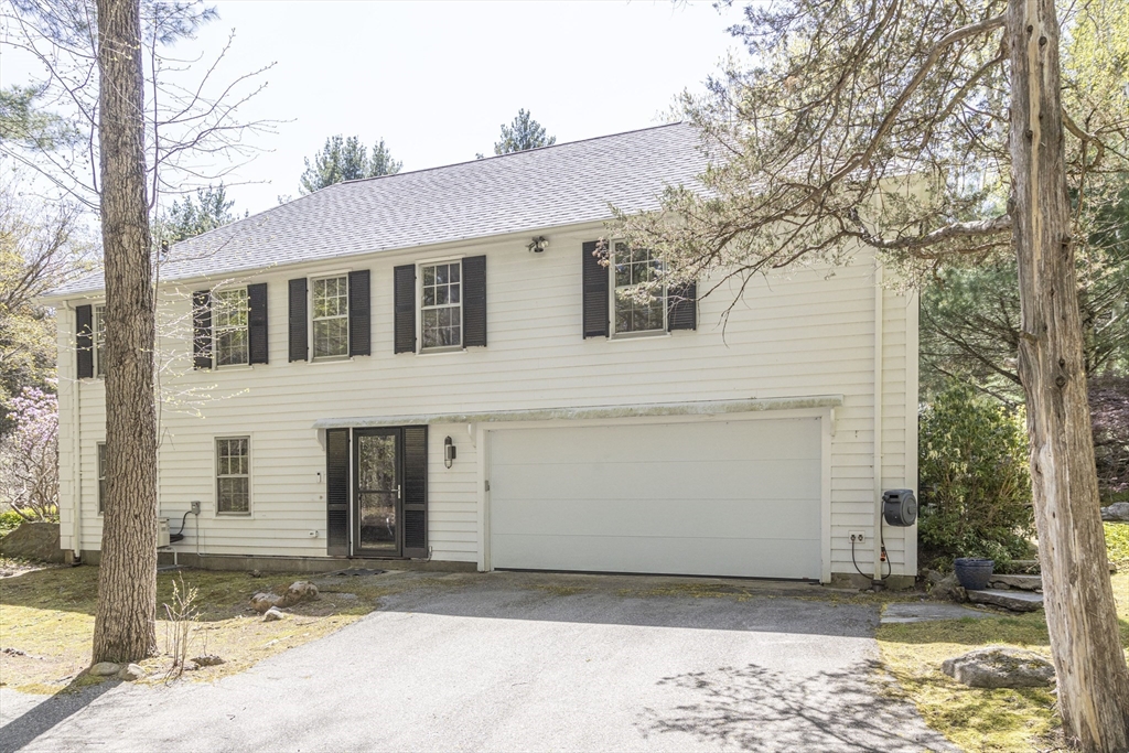 25 Barberry Ln