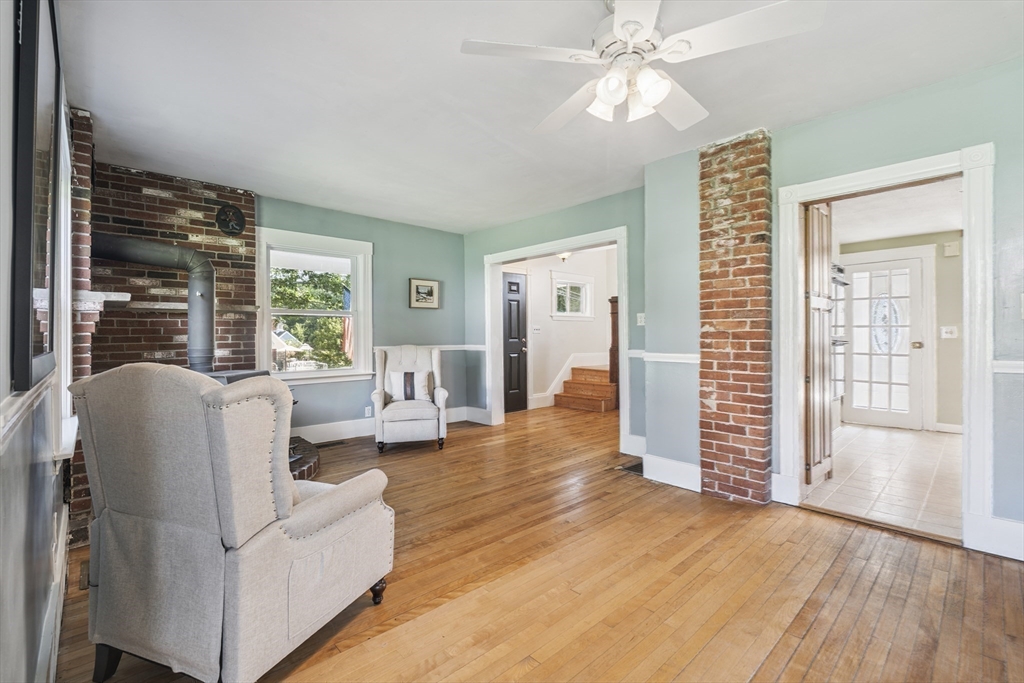 135 Golden Hill Ave