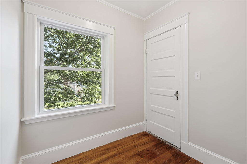 135 Golden Hill Ave