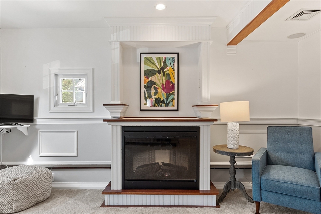 1 Huntington Ave # 7