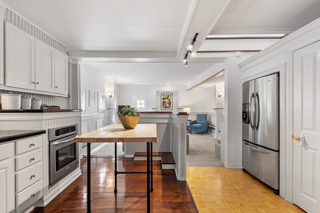 1 Huntington Ave # 7