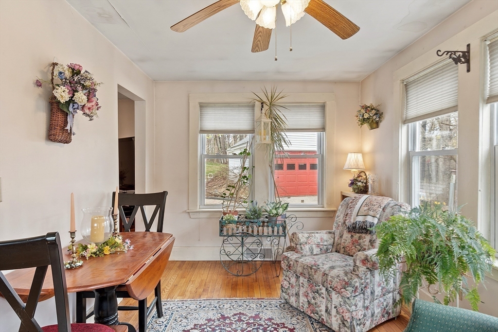 346 Townsend Rd