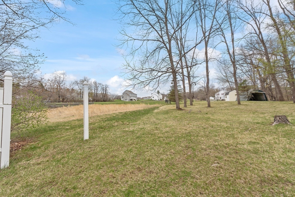 346 Townsend Rd