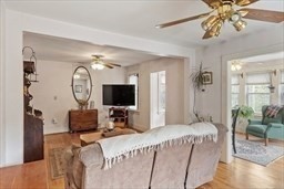 346 Townsend Rd