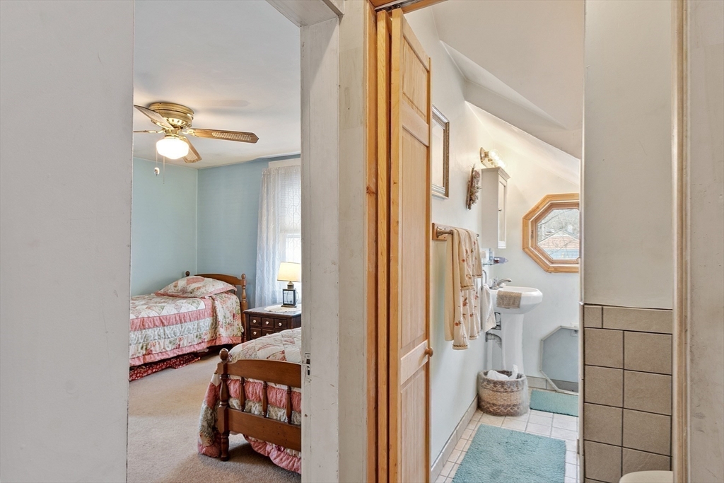 346 Townsend Rd