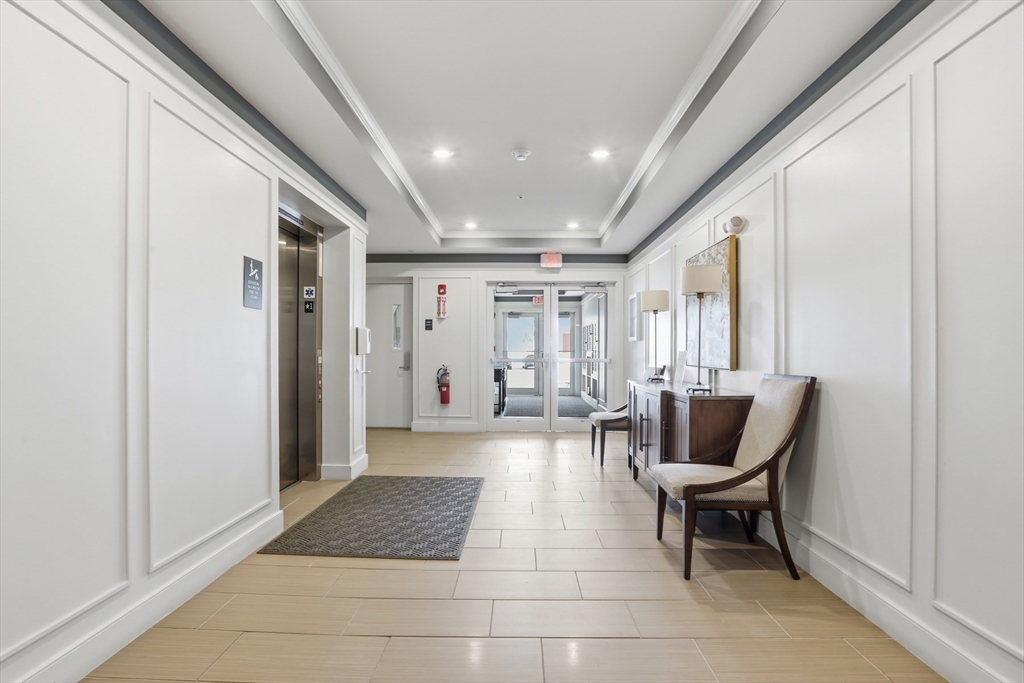 2 Francis Dr # 405