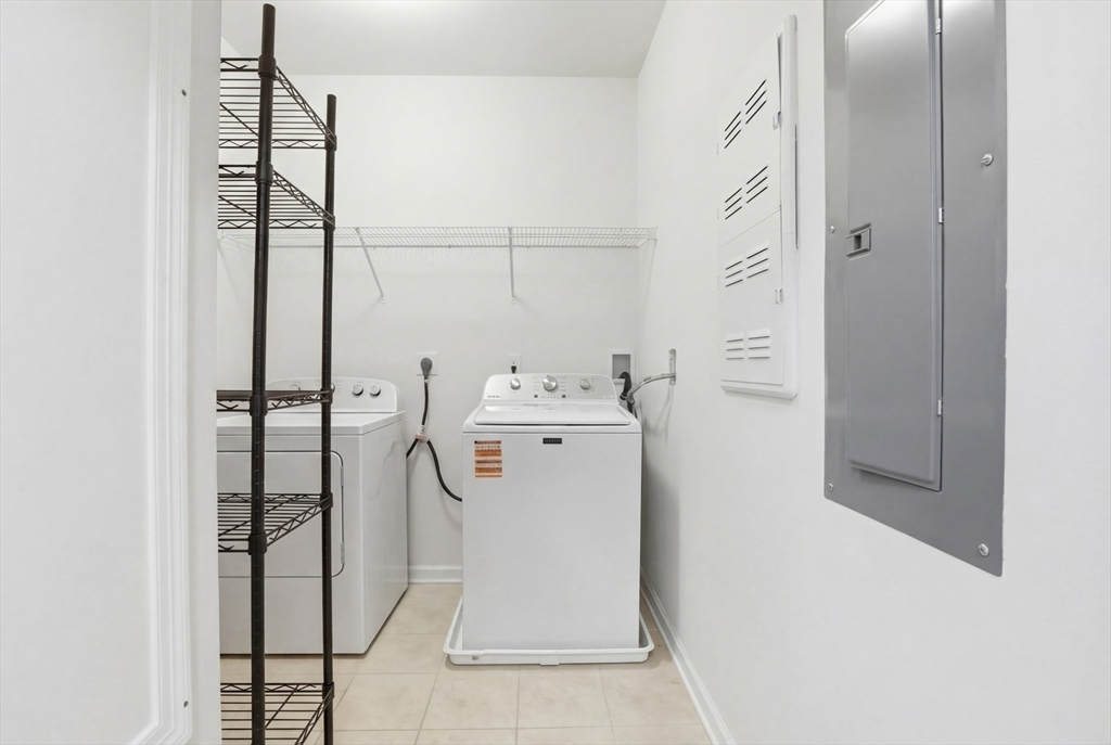 2 Francis Dr # 405