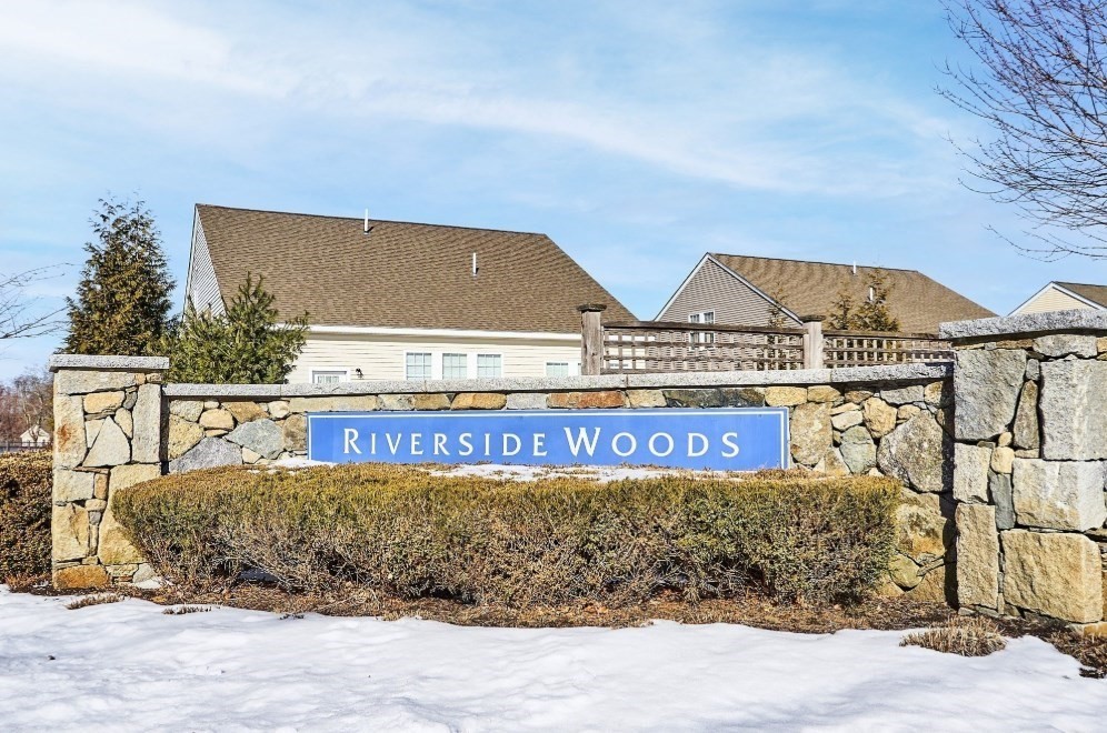 2 Francis Dr # 405
