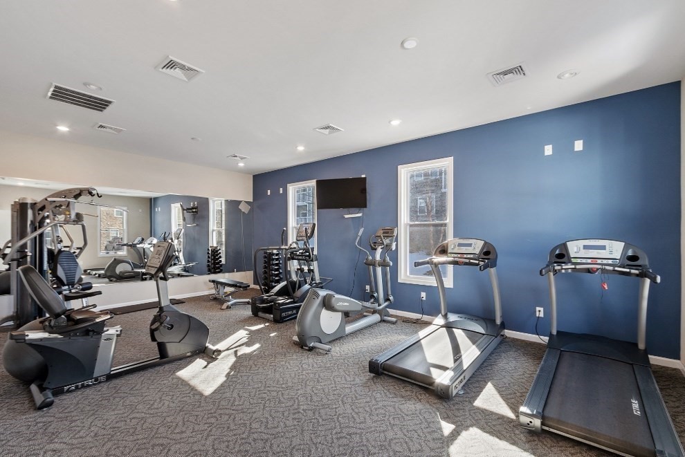 2 Francis Dr # 405
