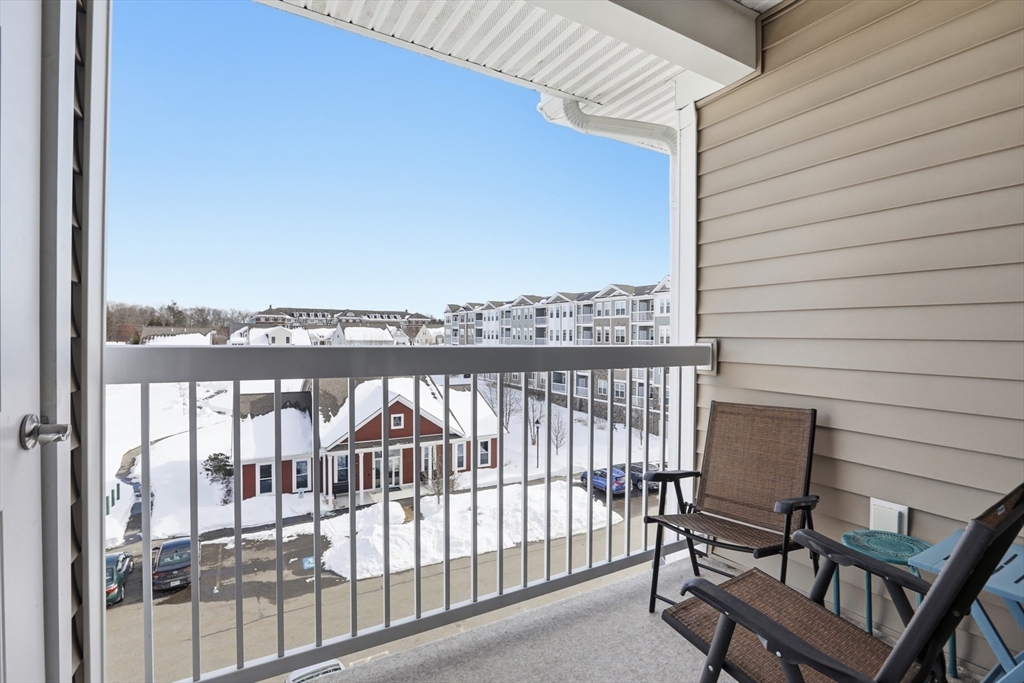 2 Francis Dr # 405