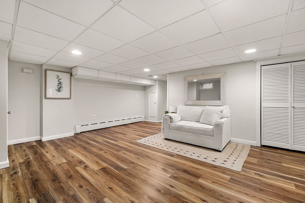 346 Albion St.