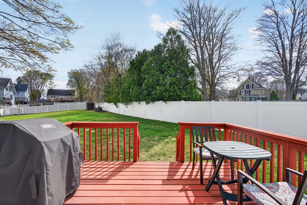 18 Prospect St