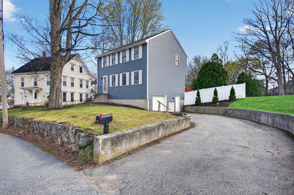 18 Prospect St