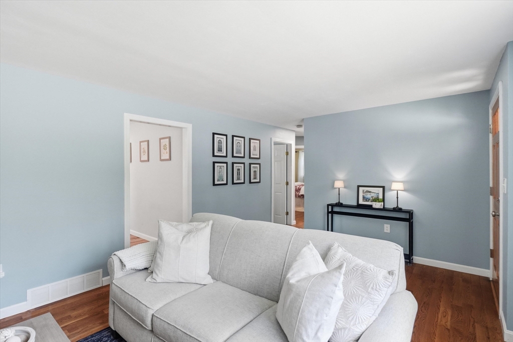 15 Newport Dr.